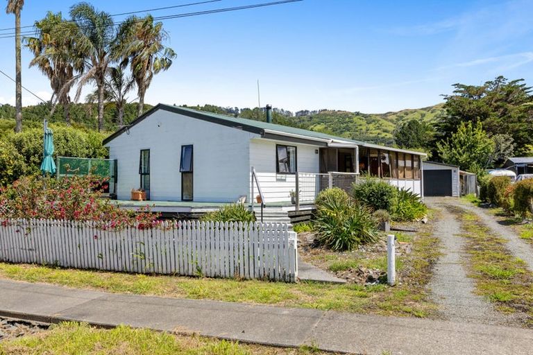 Photo of property in 1005 Pakiri Road, Pakiri, Wellsford, 0972