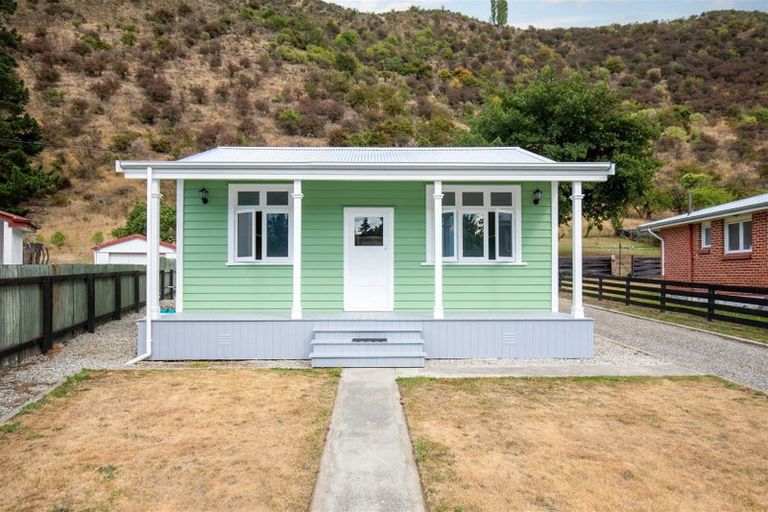 Photo of property in 13 Smith Street, Roxburgh, 9500