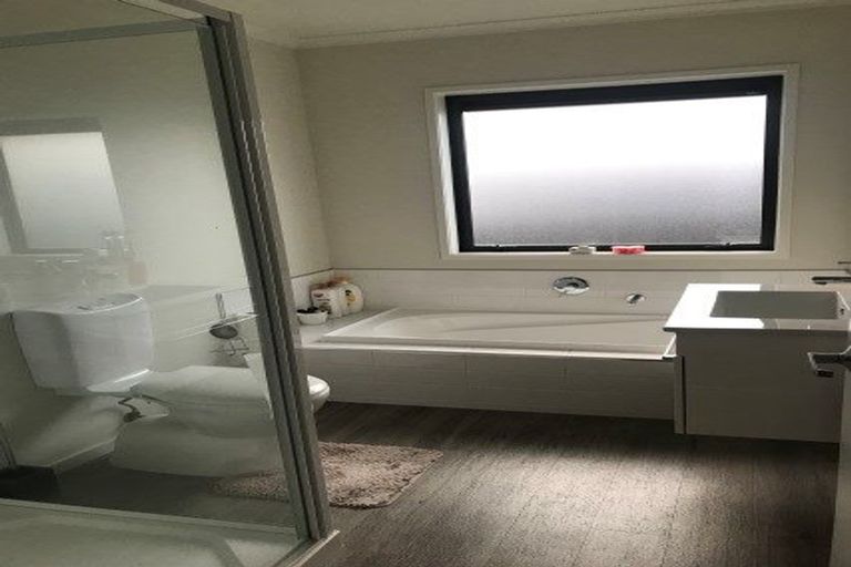 Photo of property in 7 Lightbody Lane, Wigram, Christchurch, 8042