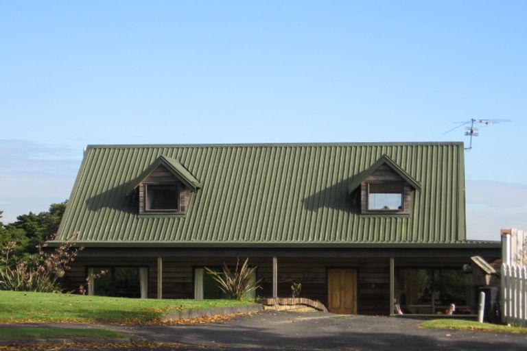 Photo of property in 5 Teak Grove, Totara Heights, Auckland, 2105