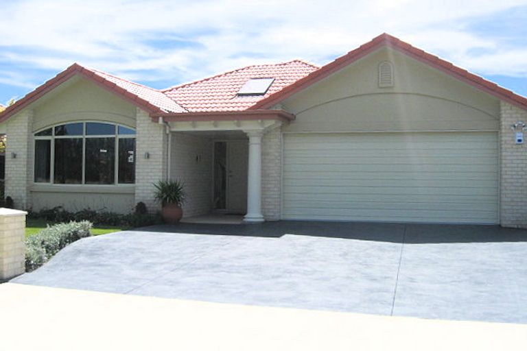 Photo of property in 19 Caleb Place, Northwood, Christchurch, 8051