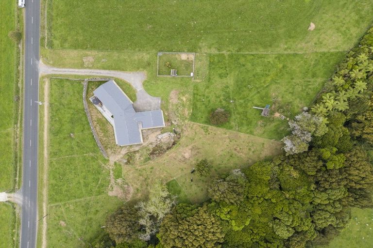 Photo of property in 130 Hurworth Road, Hurworth, New Plymouth, 4371