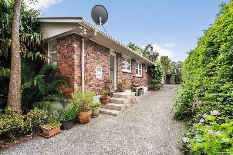 Photo of property in 18 Triangle Road, Massey, Auckland, 0614