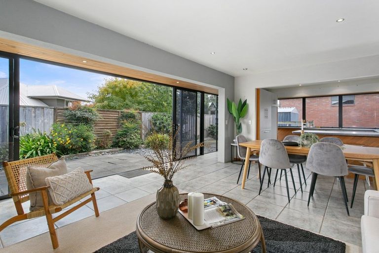 Photo of property in 99d Taylor Street, Cambridge, 3434