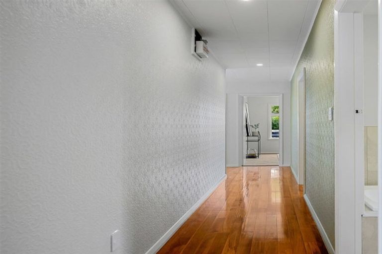 Photo of property in 24 Springhill Street, Avonhead, Christchurch, 8042