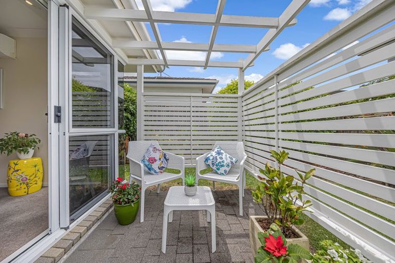 Photo of property in 15 Bluefin Way, West Harbour, Auckland, 0618