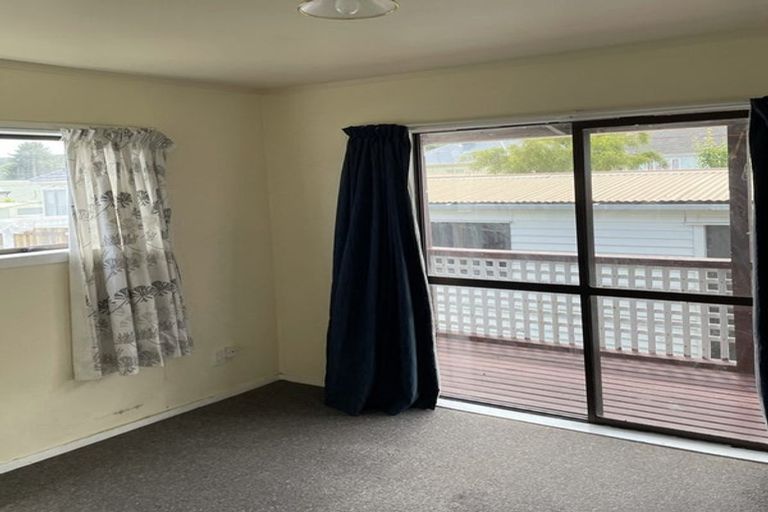 Photo of property in 95a Wilkie Crescent, Naenae, Lower Hutt, 5011