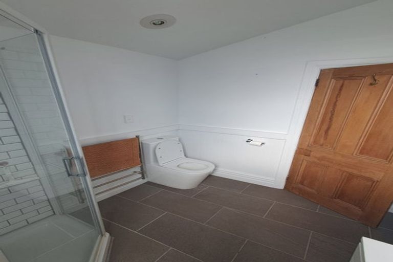 Photo of property in 96 Somerfield Street, Somerfield, Christchurch, 8024