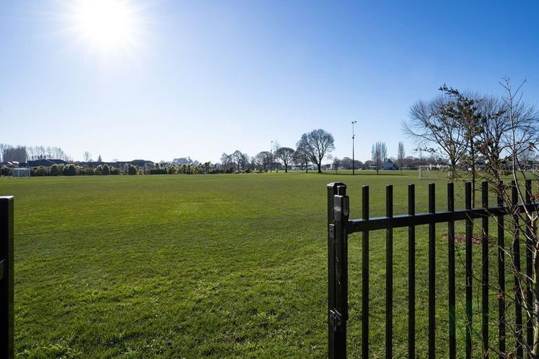 Photo of property in 17a Malaga Crescent, Harewood, Christchurch, 8051