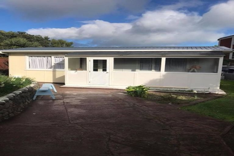 Photo of property in 37 Kapiti Road, Paraparaumu, 5032