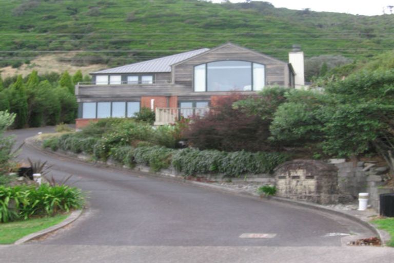 Photo of property in 57 Kotare Street, Waikanae, 5036