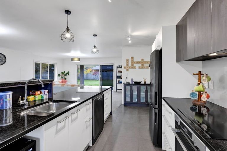 Photo of property in 92b Fairfield Road, Hawera, 4610