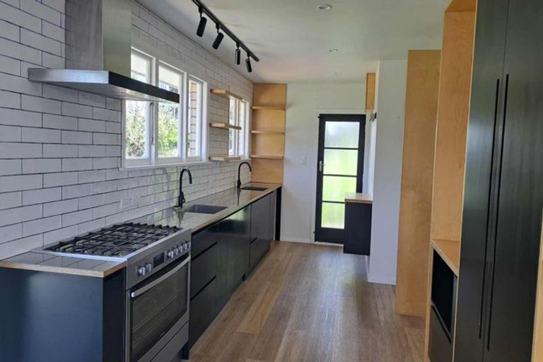 Photo of property in 74 Dover Street, St Albans, Christchurch, 8014