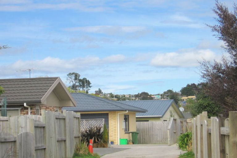 Photo of property in 10 Lisa Place, Brookfield, Tauranga, 3110