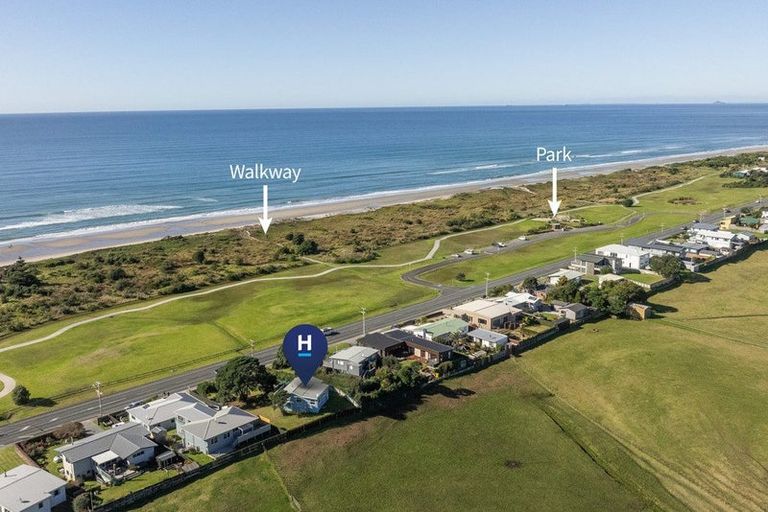 Photo of property in 116 Seaforth Road, Waihi Beach, 3611