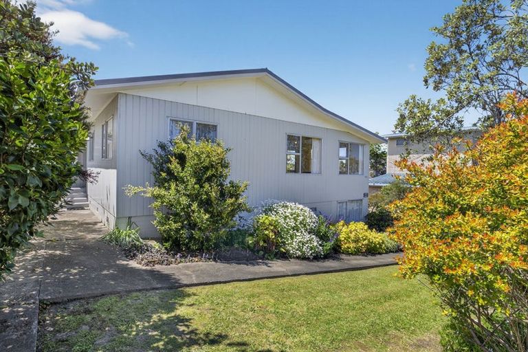 Photo of property in 45 Cumberland Street, Leigh, 0985