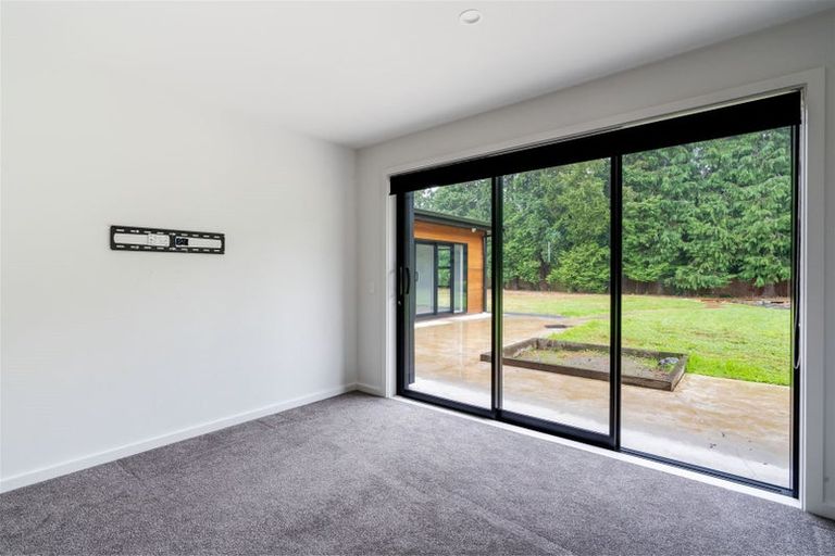 Photo of property in 38a Pohutukawa Drive, Levin, 5571
