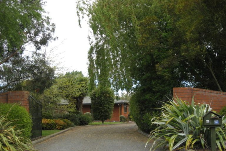 Photo of property in 63 Eders Road, Woodend, 7610