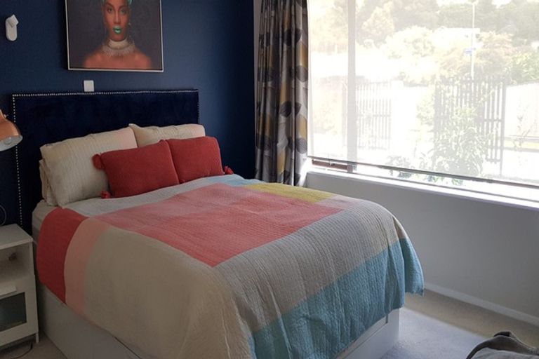 Photo of property in 24 Hetley Crescent, Taradale, Napier, 4112