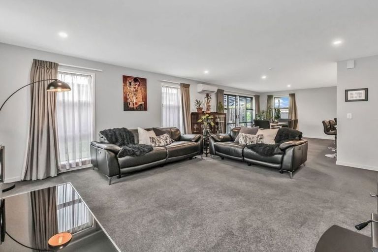 Photo of property in 7 Longcot Drive, Rolleston, 7615