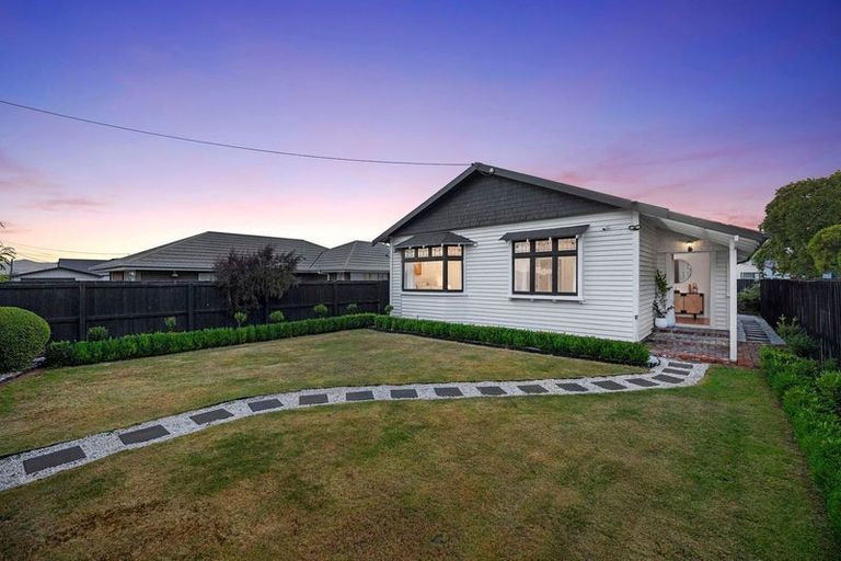 Photo of property in 22 Tower Street, Hornby, Christchurch, 8042