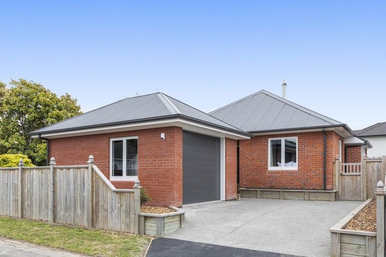 Photo of property in 6a Karo Place, Ilam, Christchurch, 8041