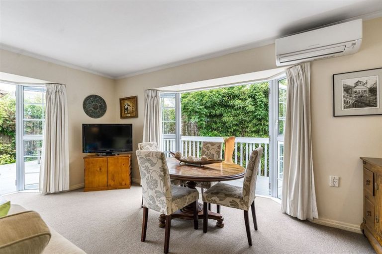 Photo of property in 1/18 Coroglen Avenue, Birkenhead, Auckland, 0626