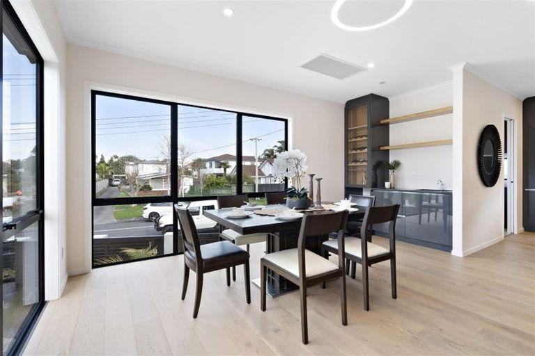 Photo of property in 49a Hart Road, Hauraki, Auckland, 0622