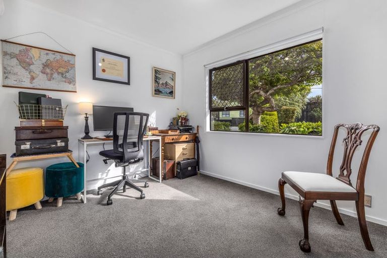 Photo of property in 133 Raumati Road, Raumati Beach, Paraparaumu, 5032