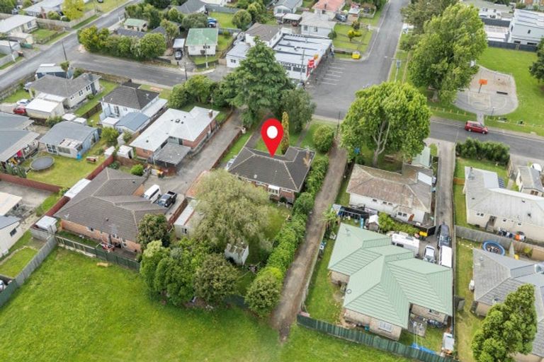 Photo of property in 12 Cross Street, Papakura, 2110