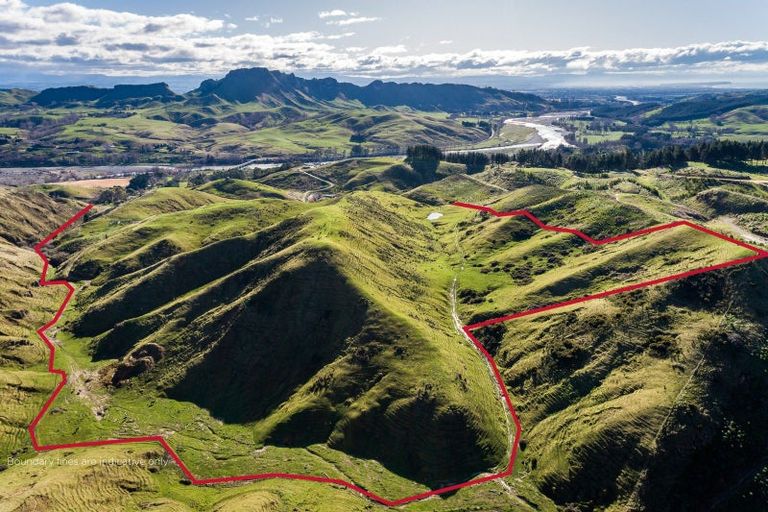 Photo of property in 599 Waimarama Road, Tuki Tuki, 4294