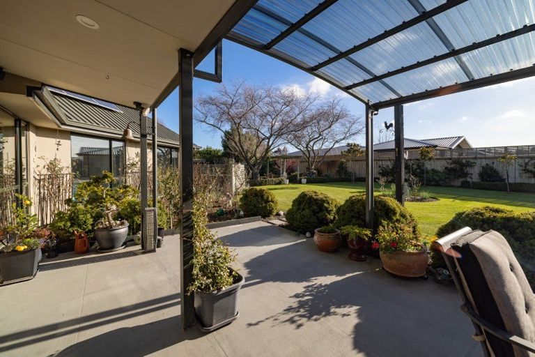 Photo of property in 22 Fairhurst Place, Rolleston, 7614