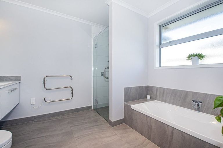 Photo of property in 17 Timara Avenue, Tikipunga, Whangarei, 0112