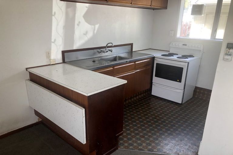 Photo of property in 4u4 May Street, Hamilton East, Hamilton, 3216