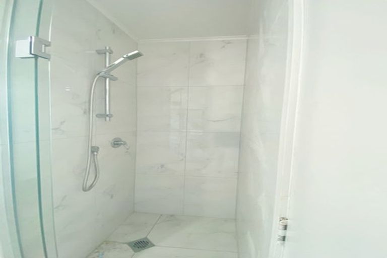 Photo of property in 49 Rosier Road, Glen Eden, Auckland, 0602