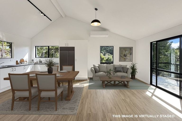 Photo of property in 35 Joyces Road, Paihia, 0200