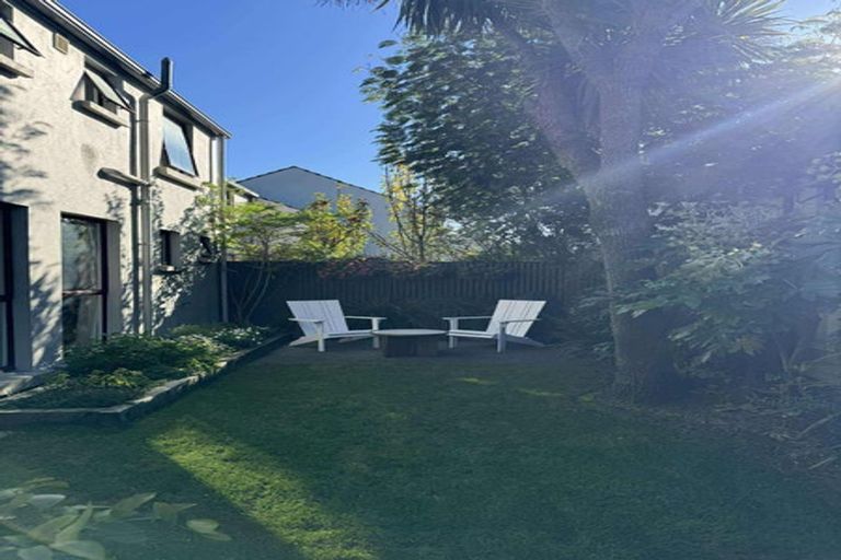 Photo of property in 3/16 Derby Street, St Albans, Christchurch, 8014