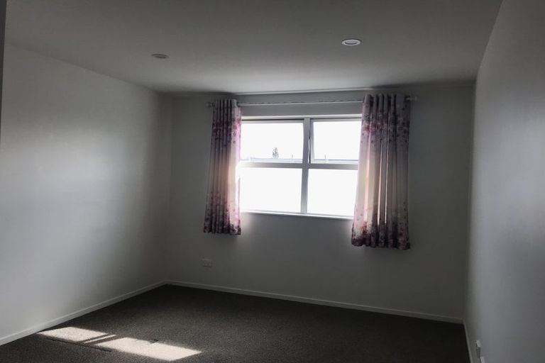 Photo of property in 53u1 May Street, Hamilton East, Hamilton, 3216