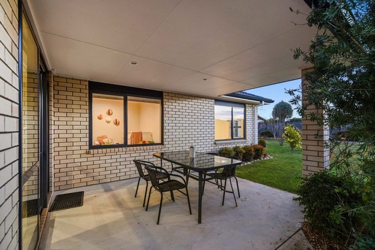 Photo of property in 19 Stan Heather Drive, Glenview, Hamilton, 3206