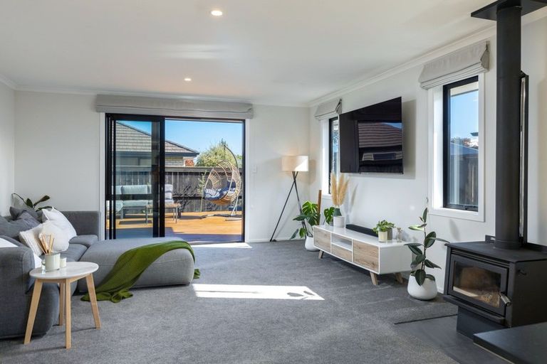 Photo of property in 16 Camborne Crescent, Blenheim, 7201