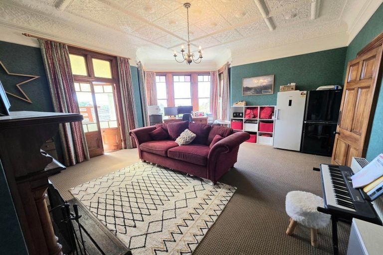 Photo of property in 2 Ure Street, South Hill, Oamaru, 9400