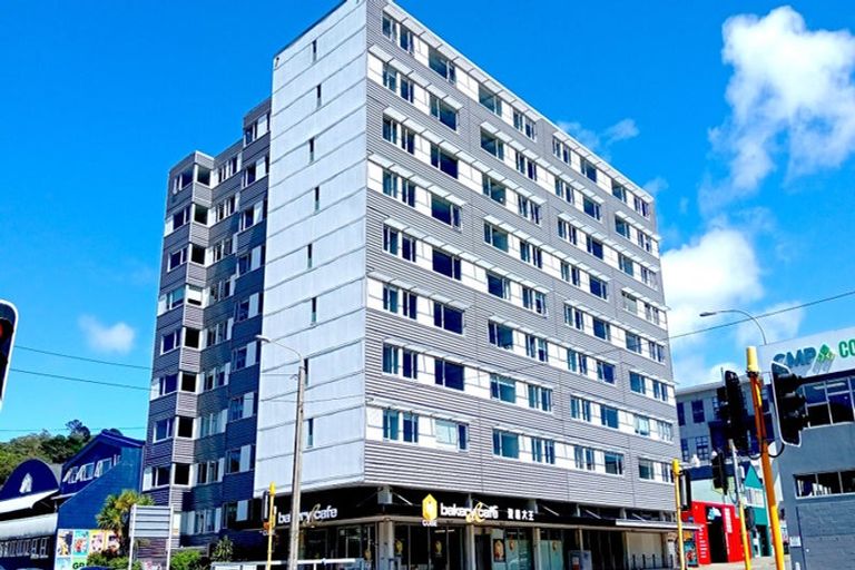 Photo of property in Cube Apartments, 4i/242 Taranaki Street, Mount Cook, Wellington, 6011
