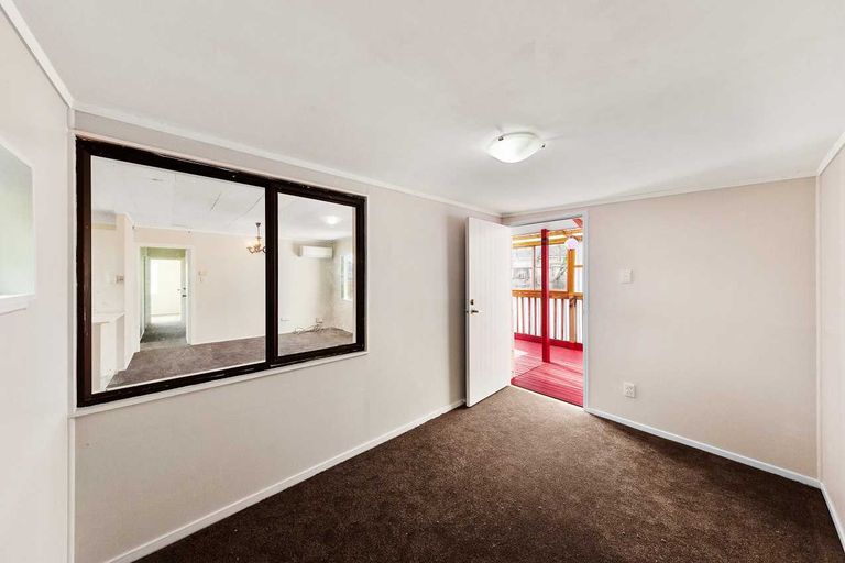 Photo of property in 17 Ballance Avenue, Papatoetoe, Auckland, 2104