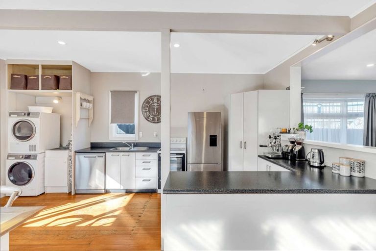 Photo of property in 97 Sullivan Avenue, Woolston, Christchurch, 8023