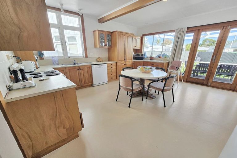 Photo of property in 98a Nelson Crescent, Napier South, Napier, 4110