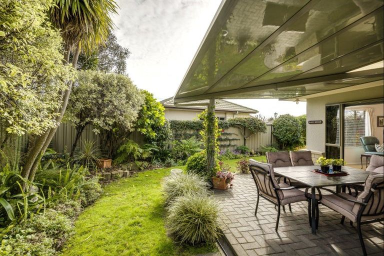 Photo of property in 10 Claridge Place, Taradale, Napier, 4112