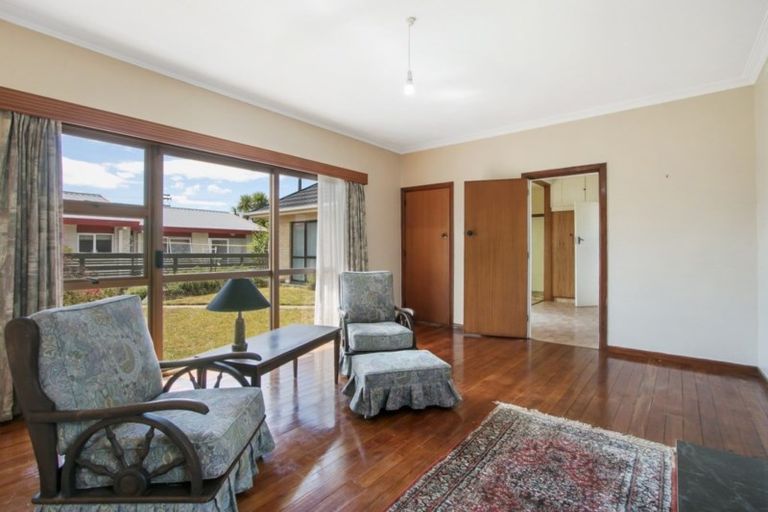 Photo of property in 25 Carisbrooke Street, Katikati, 3129