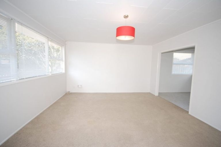 Photo of property in 73 Friesian Drive, Mangere, Auckland, 2022