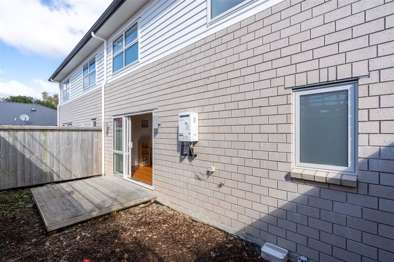 Photo of property in 1u3 June Place, Hamilton East, Hamilton, 3216