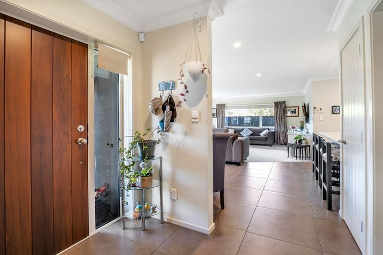 Photo of property in 112b Weraroa Road, Levin, 5510
